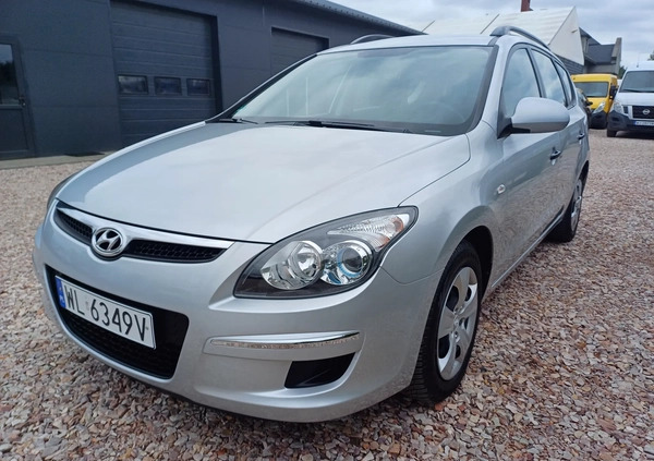 Hyundai I30 cena 15900 przebieg: 214000, rok produkcji 2009 z Bieżuń małe 137